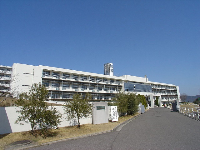 香川誠陵高等学校